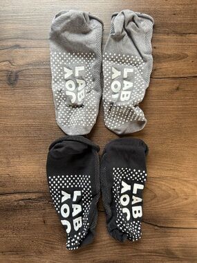 Non-Slip Low-Cut Socks - Gray & Black (2 Pairs)